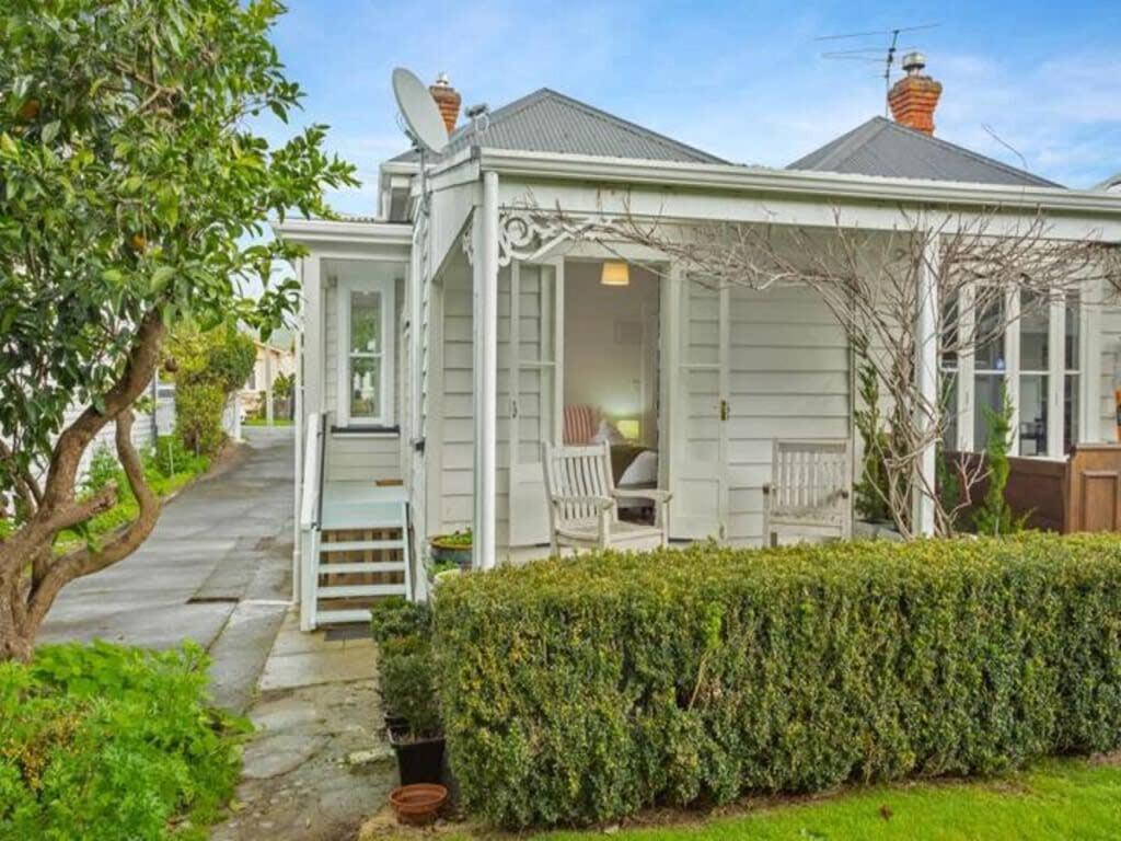 Cheerful 1 Bedroom Home With Free Parking Auckland Exterior photo